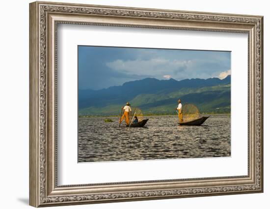 Intha Fisherman Rowing Boat with Leg on Inle Lake, Shan State, Myanmar-Keren Su-Framed Photographic Print