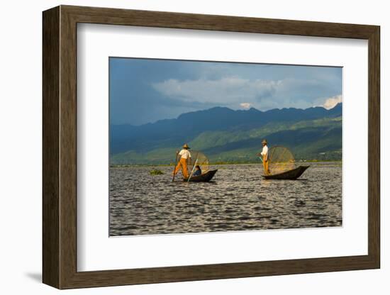 Intha Fisherman Rowing Boat with Leg on Inle Lake, Shan State, Myanmar-Keren Su-Framed Photographic Print