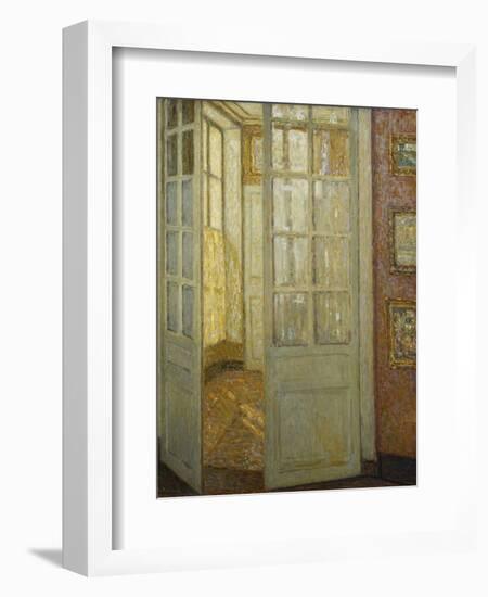 Intimite Rose Et Or, Versailles, 1930-Henri Eugene Augustin Le Sidaner-Framed Giclee Print