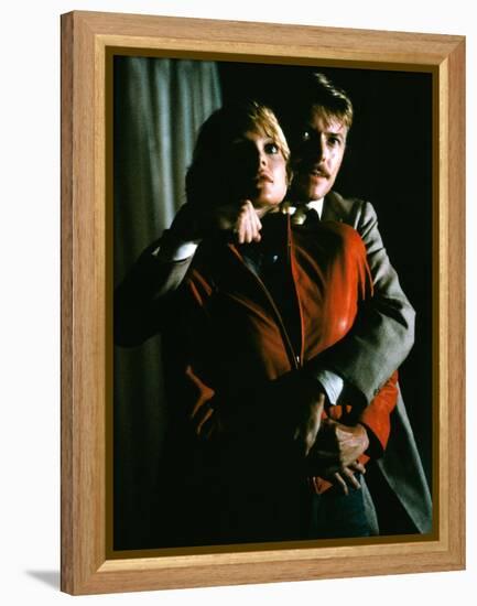 INTO THE NIGHT, 1984 directed by JOHN LANDIS Michelle Pfeiffer and David Bowie (photo)-null-Framed Stretched Canvas