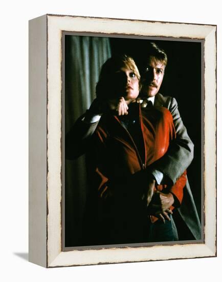 INTO THE NIGHT, 1984 directed by JOHN LANDIS Michelle Pfeiffer and David Bowie (photo)-null-Framed Stretched Canvas