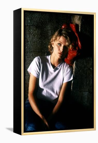 INTO THE NIGHT, 1984 directed by JOHN LANDIS Michelle Pfeiffer (photo)-null-Framed Stretched Canvas