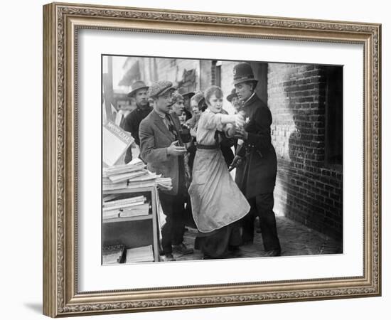 Intolerance, Mae Marsh, 1916-null-Framed Photo