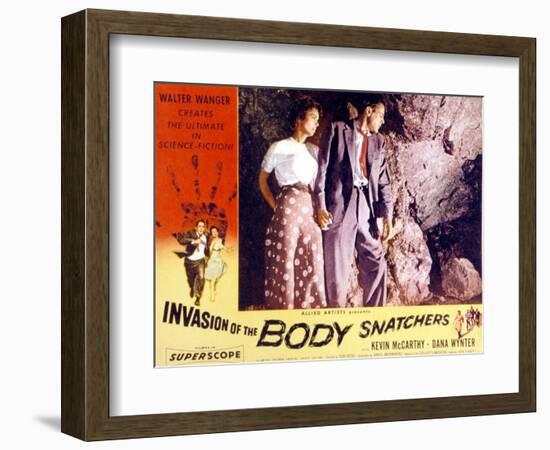 Invasion of the Body Snatchers, Dana Wynter, Kevin McCarthy, 1956-null-Framed Premium Giclee Print