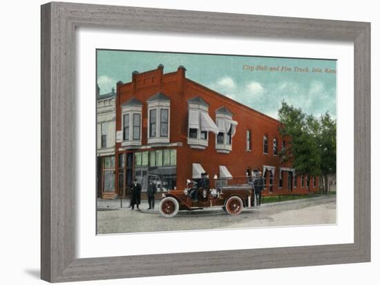 Iola, Kansas - City Hall Exterior with Fire Engine View-Lantern Press-Framed Art Print