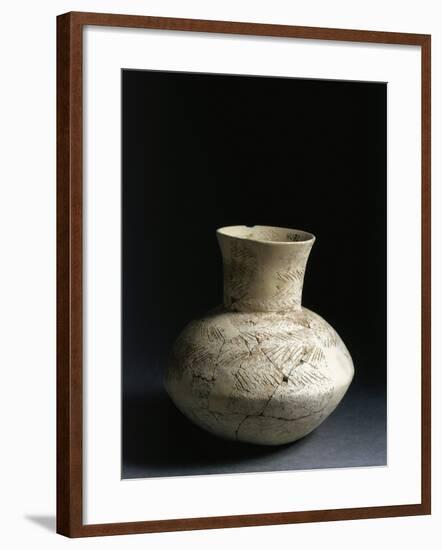 Iraq, Tell Abu Husaini, Vase with Herringbone Pattern Decoration-null-Framed Giclee Print