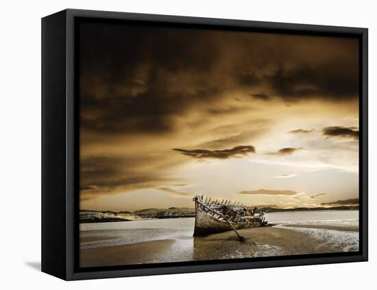 Ireland, Co.Donegal, Bunbeg, wrecked boat on coastline-Shaun Egan-Framed Premier Image Canvas