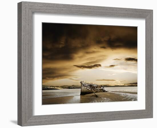 Ireland, Co.Donegal, Bunbeg, wrecked boat on coastline-Shaun Egan-Framed Photographic Print