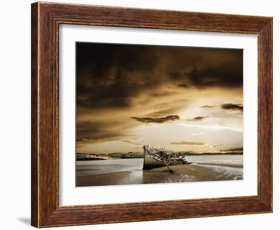 Ireland, Co.Donegal, Bunbeg, wrecked boat on coastline-Shaun Egan-Framed Photographic Print