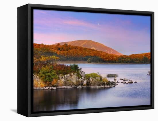 Ireland, Co.Mayo, Pontoon-Shaun Egan-Framed Premier Image Canvas