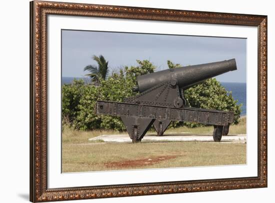 Iron cannon sitting on the outskirts of Castillo de la Real Fuerza on the western edge of Havana-Mallorie Ostrowitz-Framed Photographic Print