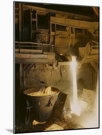 Iron Forge, Bethlehem, Pennsylvania-Fritz Goro-Mounted Photographic Print