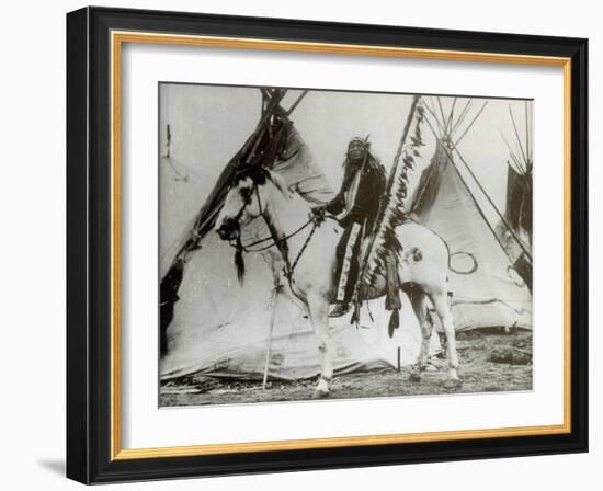 Iron Tail, Sioux Chief, Early 1900s-Science Source-Framed Giclee Print