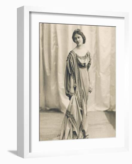 Isadora Duncan American Dancer in a Long Robe-null-Framed Photographic Print