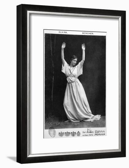 Isadora Duncan circa 1903-04-Elvira Studio-Framed Giclee Print