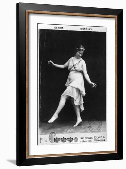 Isadora Duncan circa 1903-04-Elvira Studio-Framed Giclee Print