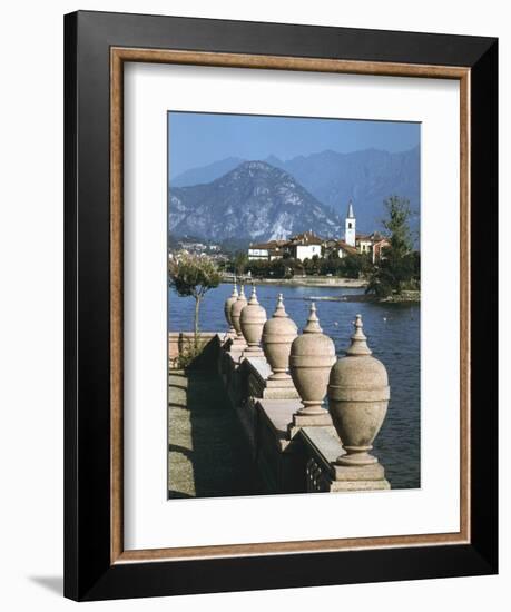 Isola Superior Dei Pescatori, Lake Maggiore, Italy-Peter Thompson-Framed Photographic Print