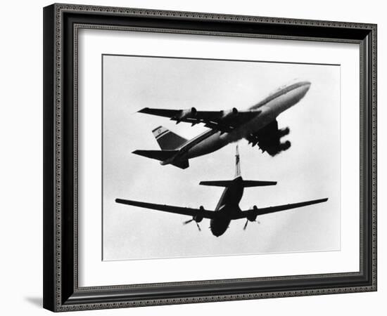 Israeli El Al Boeing 747 and a Propeller HS 748 Nearly Miss One Another, June 1948-null-Framed Photographic Print