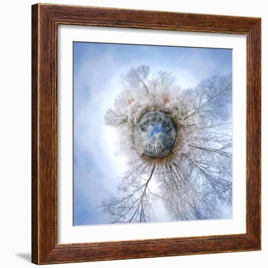 It's a Small World 33-Philippe Sainte-Laudy-Framed Photographic Print