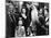 It's a Wonderful Life de FranckCapra avec James Stewart et Donna Reed 1946 famille devant un arbre-null-Mounted Photo