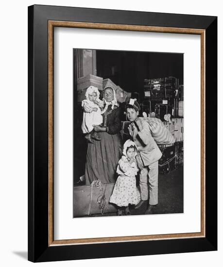 Italian Immigrants Arriving at Ellis Island, New York, 1905-Lewis Wickes Hine-Framed Giclee Print