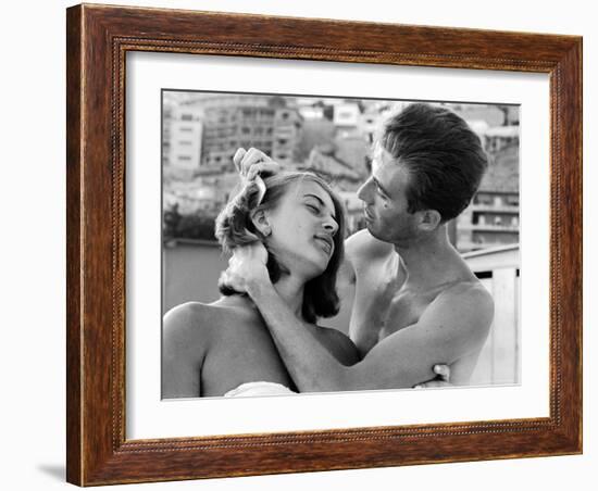 Italian Man Combing His Girlfriend's Hair-Paul Schutzer-Framed Photographic Print