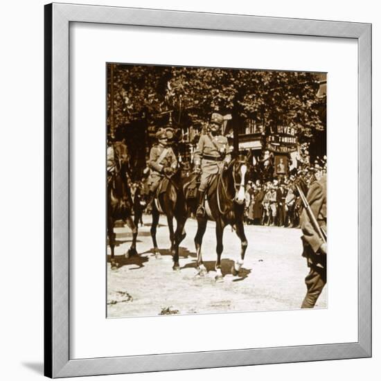 Italian officers during victory parade, 1918-Unknown-Framed Photographic Print