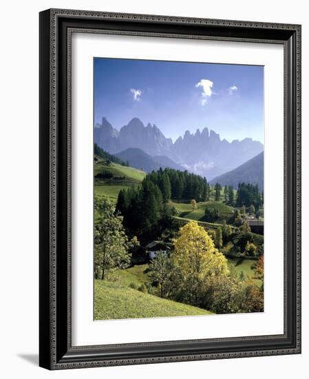 Italien, Sv¼dtirol, Dolomiten, Villnv?VŸtal, Nahe St. Magdalena, Geislerspitzen, AuvŸen-Thonig-Framed Photographic Print
