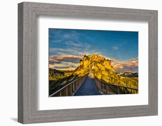 Italy, Civita, Bridge to Civita-Hollice Looney-Framed Photographic Print