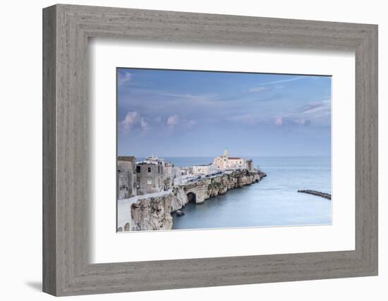 Italy, Italia. Apulia, Puglia, Foggia district. Gargano, Vieste. Old town and Punta di San Francesc-Francesco Iacobelli-Framed Photographic Print