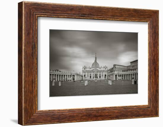 Italy, Lazio, Rome, St. Peters Square, St. Peter's Basilica-Jane Sweeney-Framed Photographic Print