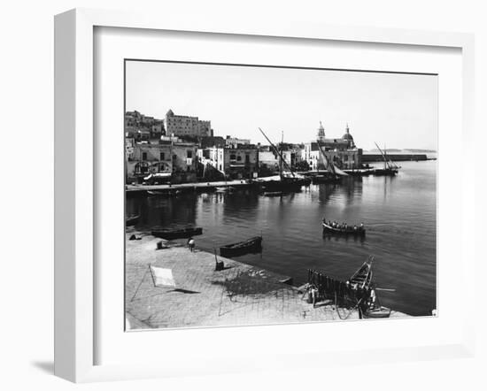 Italy, Naples, Pozzuoli, Panoramic View of City and Gulf-null-Framed Giclee Print