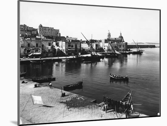 Italy, Naples, Pozzuoli, Panoramic View of City and Gulf-null-Mounted Giclee Print