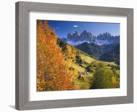 Italy, South Tyrol, Villn?Tal, St. Magda Lena, Geislerspitzen-Thonig-Framed Photographic Print