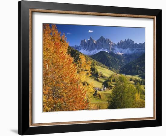 Italy, South Tyrol, Villn?Tal, St. Magda Lena, Geislerspitzen-Thonig-Framed Photographic Print