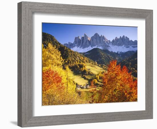 Italy, South Tyrol, Villn?Tal, St. Magdalena, Mountains, 'Geislerspitzen', Autumn-Thonig-Framed Photographic Print