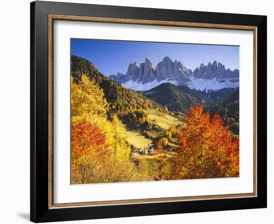 Italy, South Tyrol, Villn?Tal, St. Magdalena, Mountains, 'Geislerspitzen', Autumn-Thonig-Framed Photographic Print