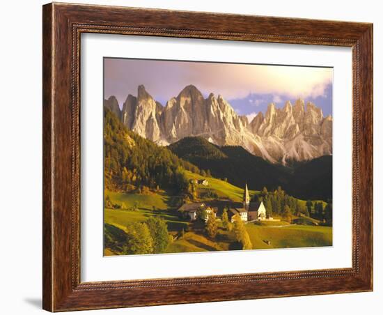 Italy, South Tyrol, Villn?Tal, St. Magdalena, Mountains, 'Geislerspitzen', Autumn-Thonig-Framed Photographic Print