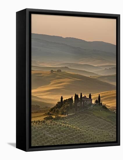 Italy, Tuscany, Siena District, Orcia Valley, Podere Belvedere Near San Quirico D'Orcia-Francesco Iacobelli-Framed Premier Image Canvas