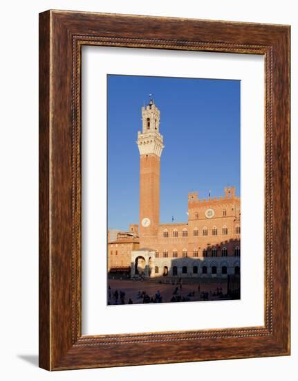 Italy, Tuscany, Sienna - Piazza Del Campo, Palazzo Pubblico, Torre Del Mangia-null-Framed Photographic Print