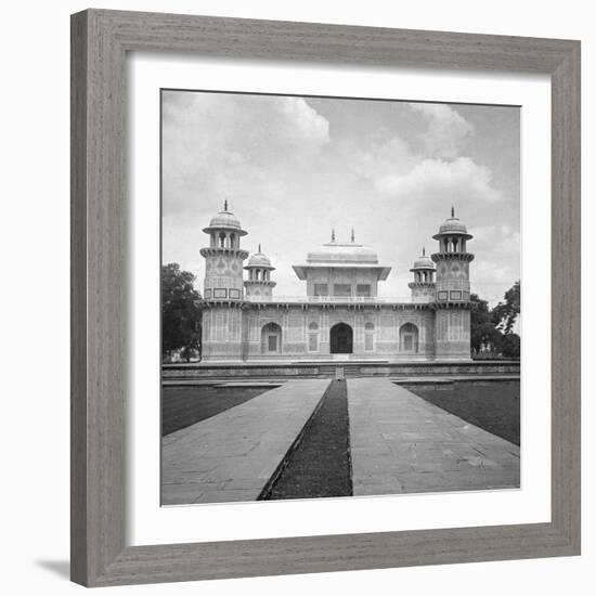 Itmad-Ud-Daulah's Tomb, Agra, India, Early 20th Century-H & Son Hands-Framed Giclee Print