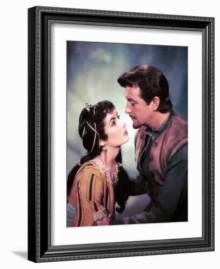 IVANHOE, 1952 directed by RICHARD THORPE Elizabeth Taylor / Robert Taylor (photo)-null-Framed Photo