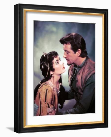 IVANHOE, 1952 directed by RICHARD THORPE Elizabeth Taylor / Robert Taylor (photo)-null-Framed Photo