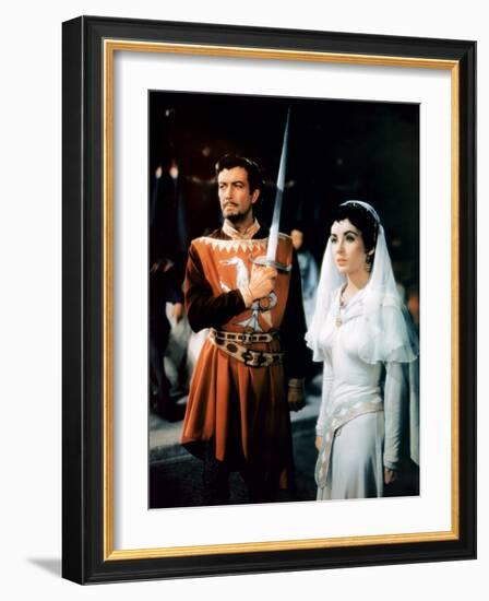 IVANHOE, 1952 directed by RICHARD THORPE Robert Taylor / Elizabeth Taylor (photo)-null-Framed Photo