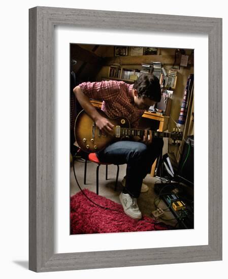 Jabberbuzz-Tim Kahane-Framed Photographic Print