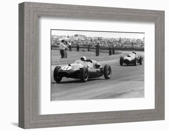 Jack Brabham leads in his Cooper T45, 1958 British Grand Prix-null-Framed Photographic Print