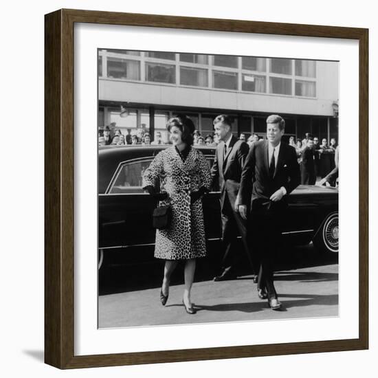 Jackie Kennedy Depart for India in Oleg Cassini Leopard Skin Coat, Mar. 8, 1962-null-Framed Photo