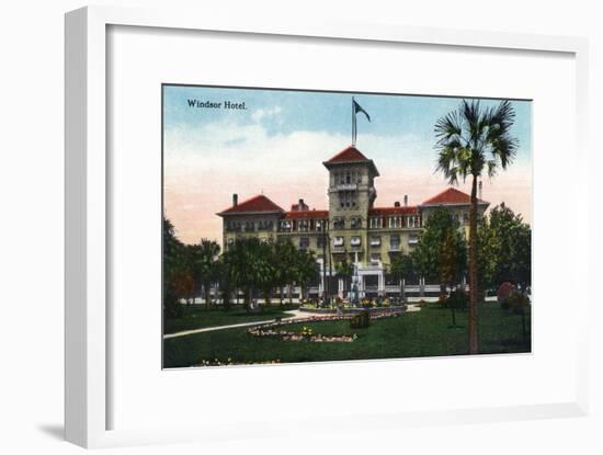 Jacksonville, Florida, Exterior View of the Windsor Hotel-Lantern Press-Framed Art Print