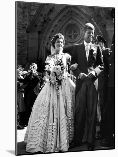 Jacqueline Bouvier in Gorgeous Battenberg Wedding Dress with Her Husband Sen. John Kennedy-Lisa Larsen-Mounted Photographic Print