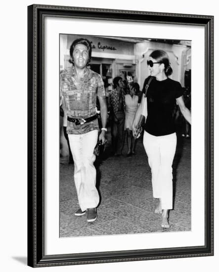 Jacqueline Kennedy Onassis and Fashion Designer Valentino in Capri, Italy, Aug 24, 1970-null-Framed Photo